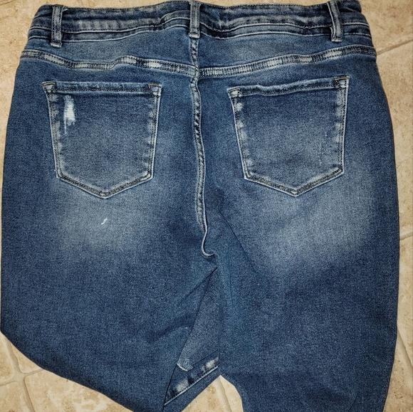 KanCan Jeans - Picture 5 of 5
